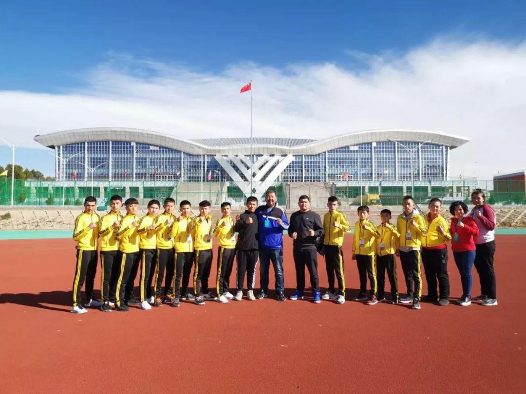 最新拳击比赛，自然美景中的精神之旅激战开启