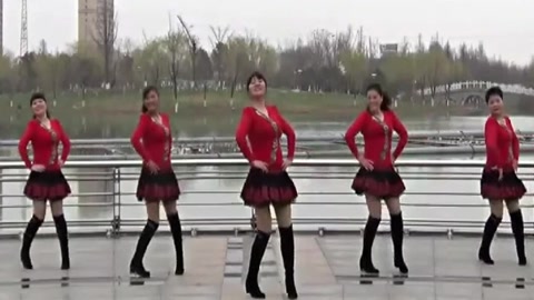 糖豆最新广场舞，舞动人生，自信与成就感的旋律韵律之美
