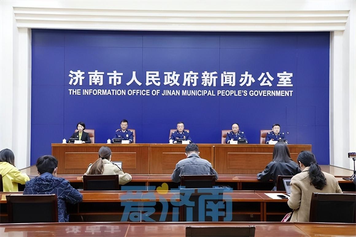 济南火灾最新消息今日更新，多方观点分析与个人立场探讨